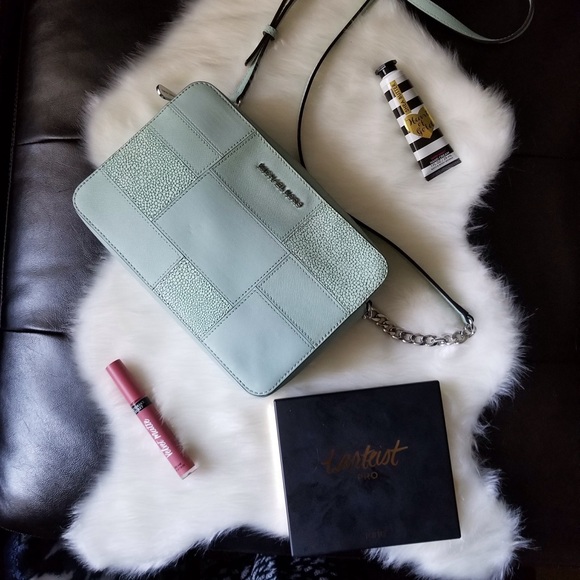 Michael Kors Handbags - Michael kors cross body